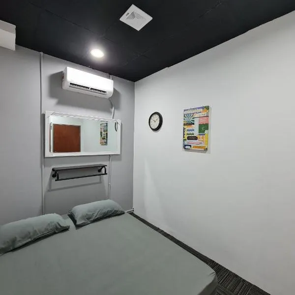 Ayden Hostel Airport Transit - KLIA, hotel in Sepang