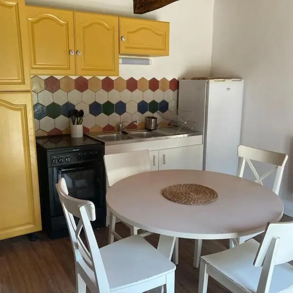 Maison, Le Champ du Rossignol – hotel w mieście Beuvron-en-Auge