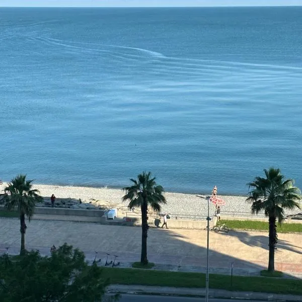 Liana Sea&Sky Deluxe: Batum'da bir otel