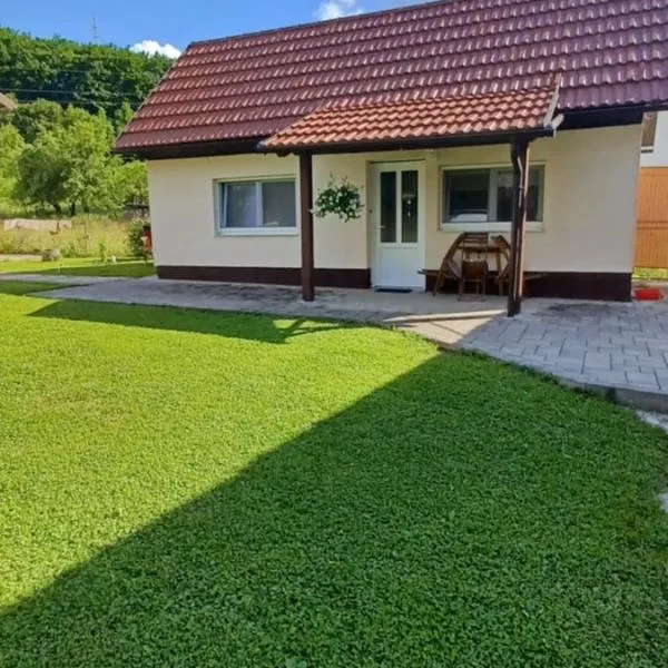 A&M studio apartman, viešbutis mieste Otočacas