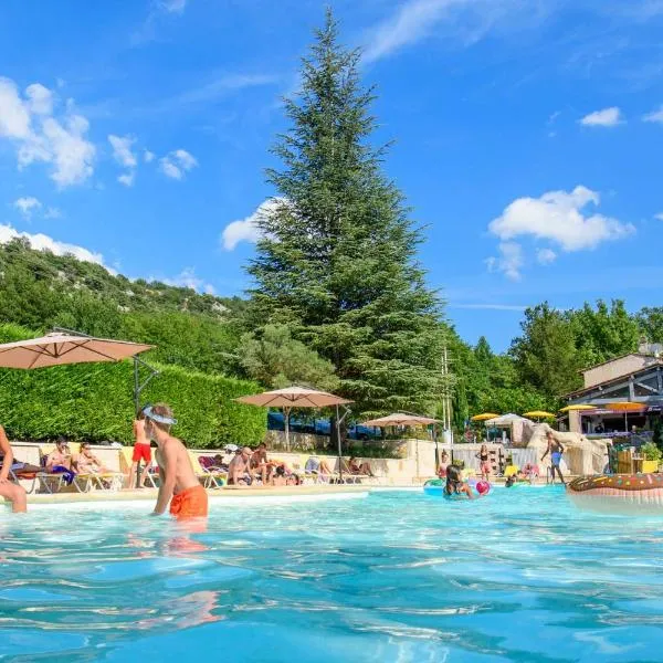 Le Clos de Barbey, hotel di Bauduen