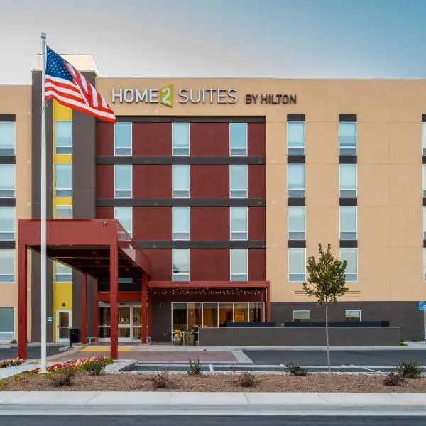 베이커스필드에 위치한 호텔 Home2 Suites Bakersfield