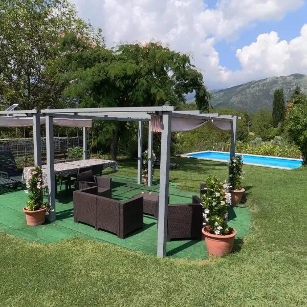 B&B il Feudo, hotel v destinaci Fontechiari