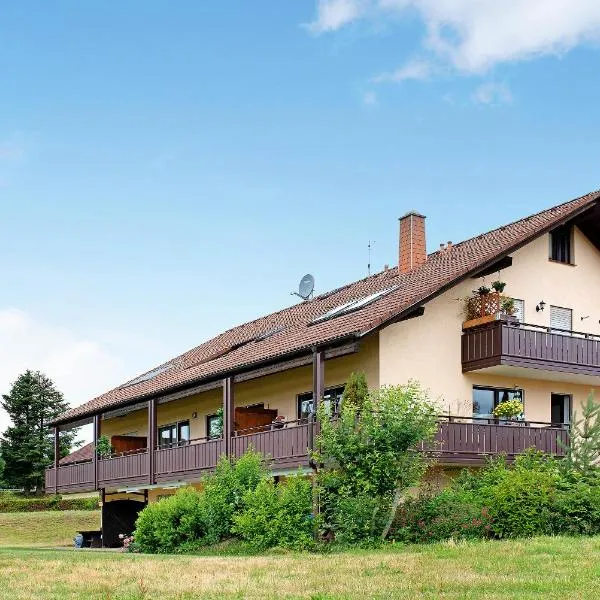 Ado Ferienwohnung, hotel v destinaci Grafenhausen