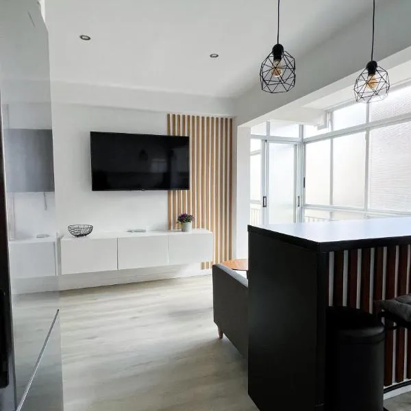 Modern Apartment in Salou Town Centre, hotel din Salou