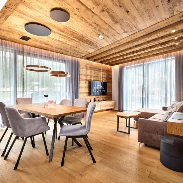 Das luxuriöse Chalet-Apartment in der Residenz Silvretta - Inklusive Silvretta Card Premium, hotel in See