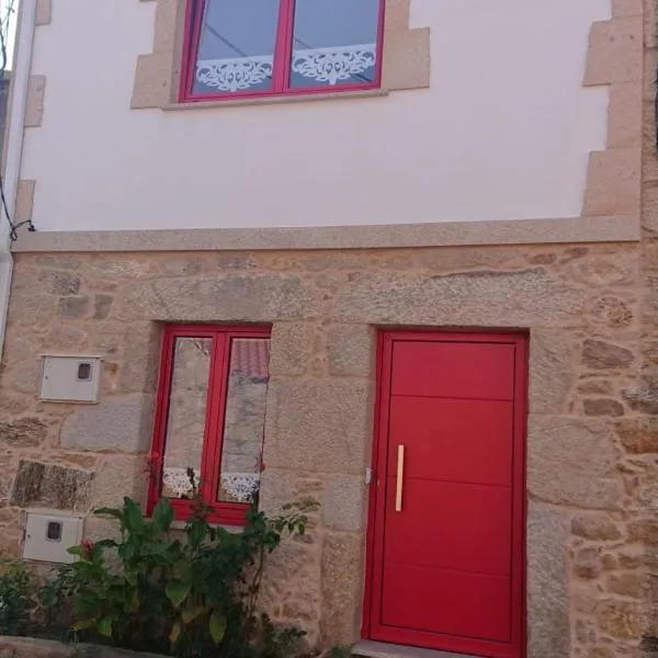 A Casiña de Carmen, hotel in Boiro