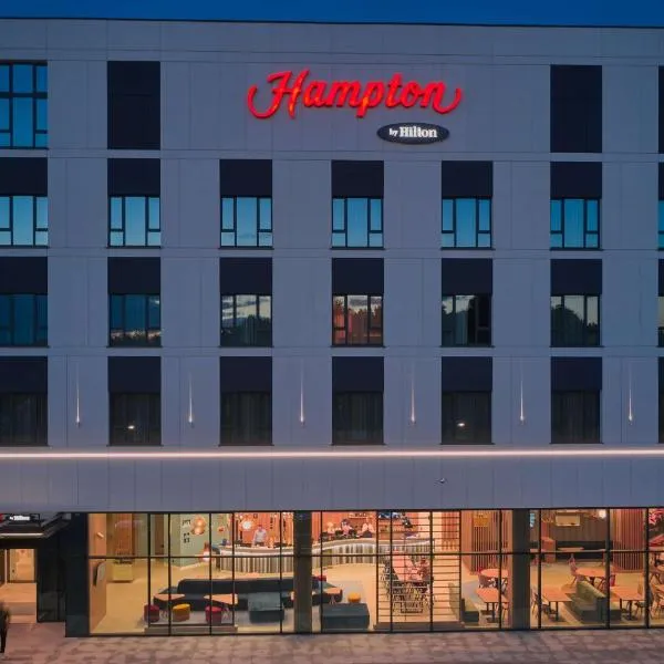 Hampton By Hilton Poznan Swarzedz, hotel in Wierzenica