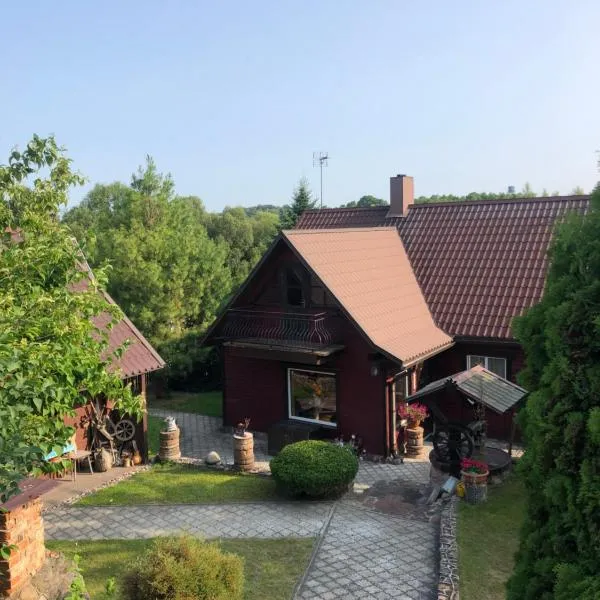 Sodyba prie akmenų, hotel in Čivonys