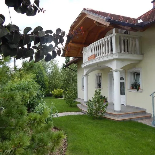 阿姆布羅吉客旅館，Hrušica的飯店
