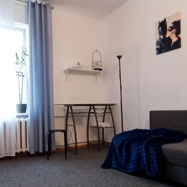 Prywatny pokój dla dwóch osób. Centrum. Pokój 5, hotel ve Varšavě