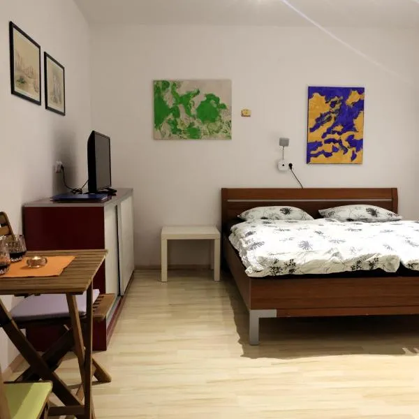 Studio Marjetica, hotel v destinaci Zgornje Gorje