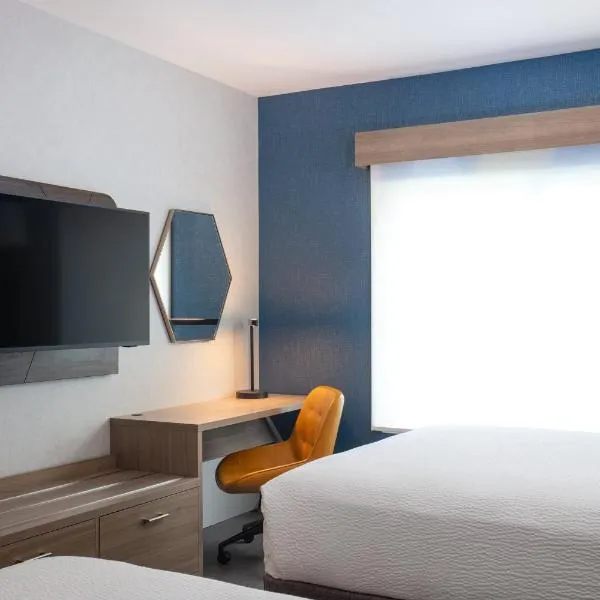 Holiday Inn Express Bothell by IHG، فندق في بوثيل