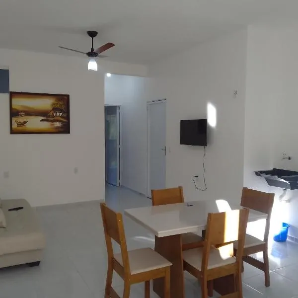 Apartamento Lua 3 - Quarto e Sala com Varanda e cozinha americana na praia do preá-Ce, hotel em Praia do Preá