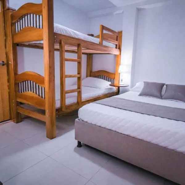CASA SANTA CIRCASIA, hotel di Circasia