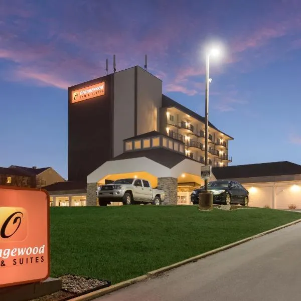 Orangewood Inn & Suites Kansas City Airport, hotel en Tarrytown