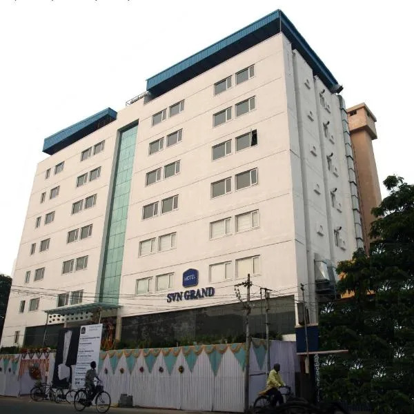 SVN GRAND, hotel di Yanam