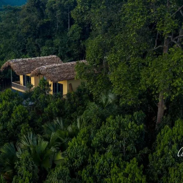Cinnamon Eco Lodge, hotel v destinaci Nậm Hoắc