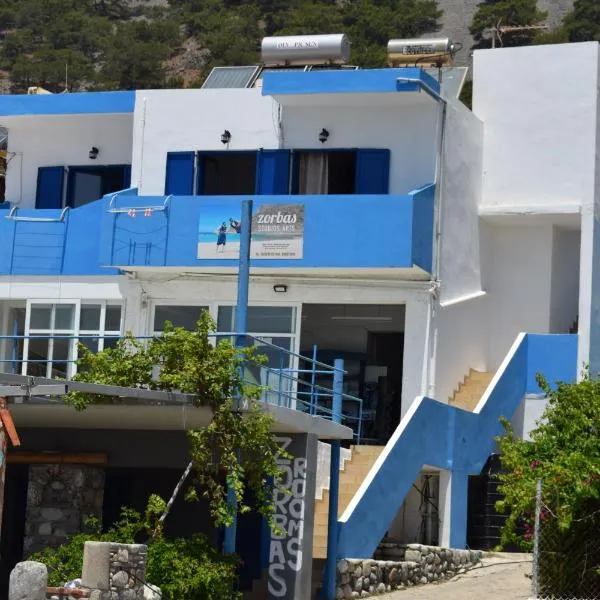 Zorbas Studios, hotel v destinaci Agia Roumeli