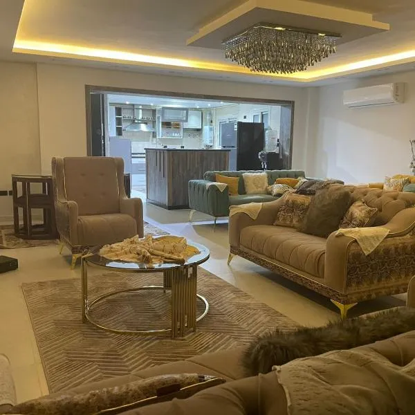 شقة فندقية 3 غرف كمبوند الخمائل, hôtel à Kafr Abū ʼumaydah