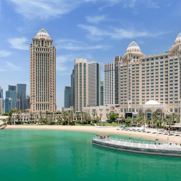 Four Seasons Hotel Doha, хотел в Доха