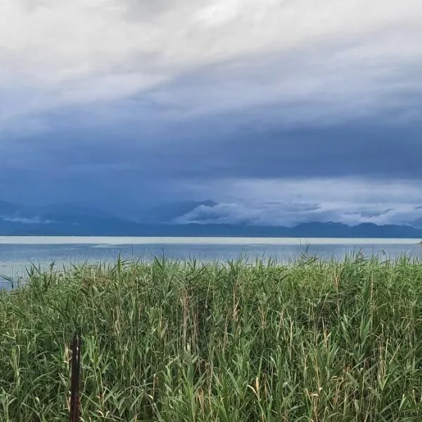 Apartment Lake Oasis ''Oko'', ξενοδοχείο σε Krnjice