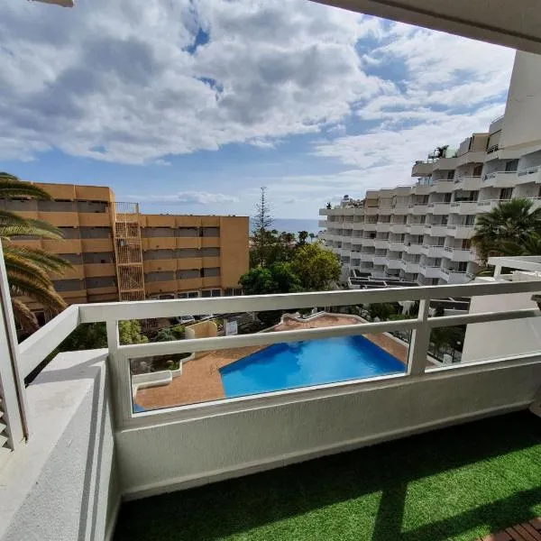 Hideaway Tenerife Holiday Apartment Las Américas, hotel v destinaci Playa Fañabe