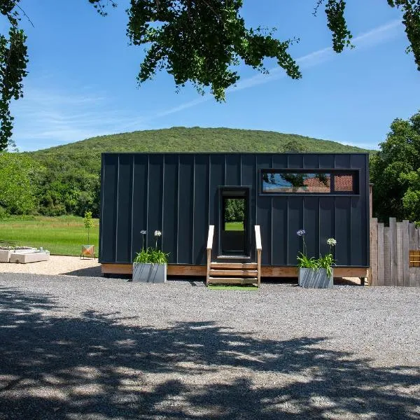 VIBE LUXURY CABINS, hotel Arnueróban