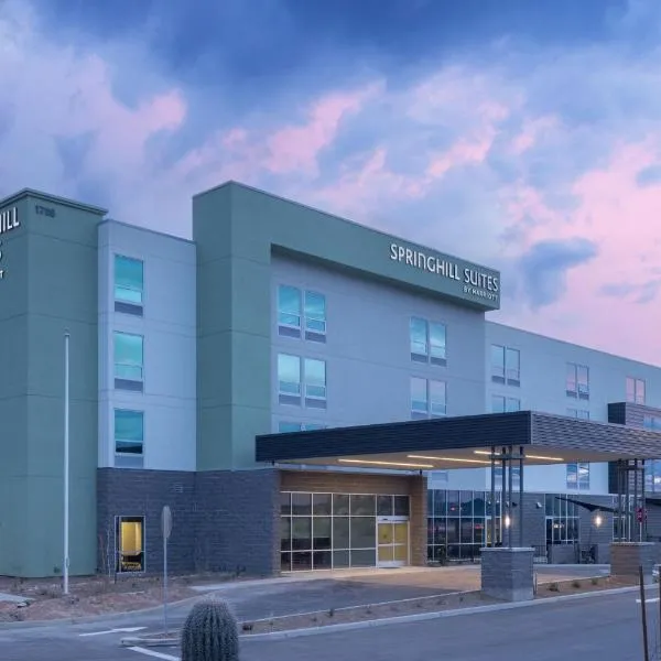 SpringHill Suites by Marriott Tucson at The Bridges, hotel in Drexel Heights