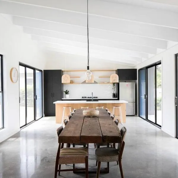 Bawley Beach House, Short Walk to Bawley Beach，位于Bawley Point的酒店