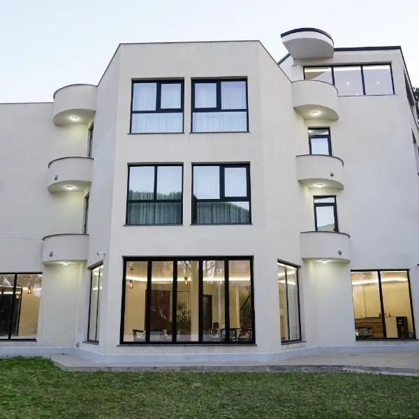 The Honeycomb Boutique Hotel, hotel v destinaci Golem