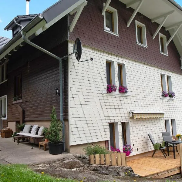 Haus Bergruh Fuchsbau, hotel v destinaci Todtnauberg