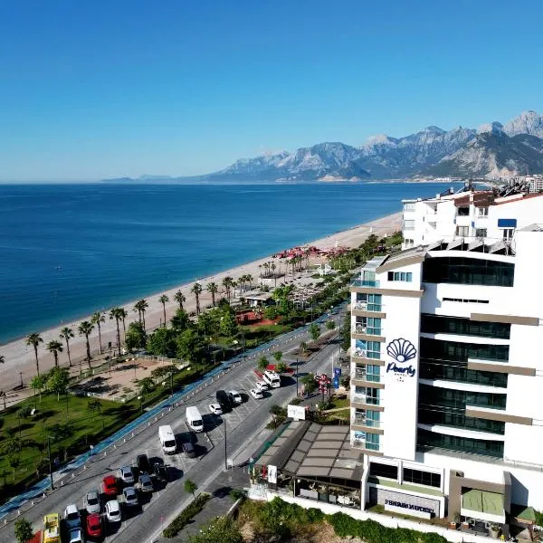 PEARLY HOTEL, hótel í Antalya