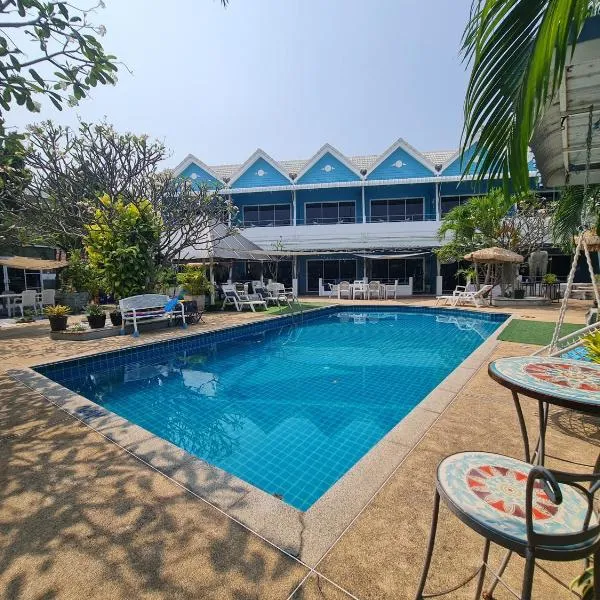 Willkris Resort วิลล์คริส รีสอร์ท, hotel v destinaci Bang Sare