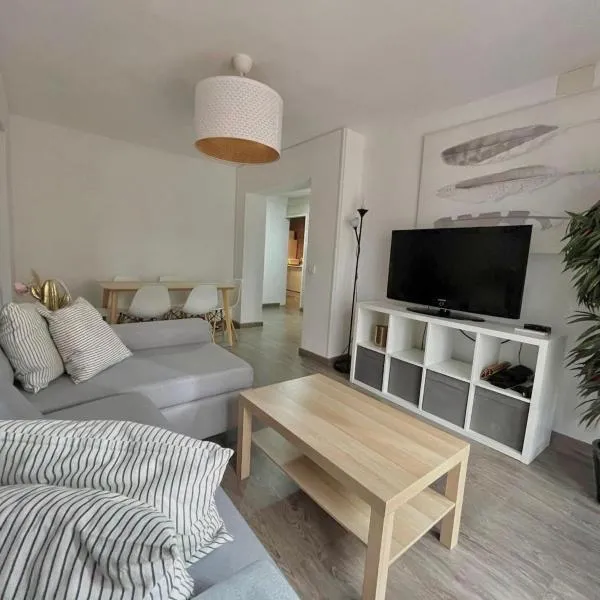 Apartamento Vistas Privadas Albufereta, hotel in Alicante