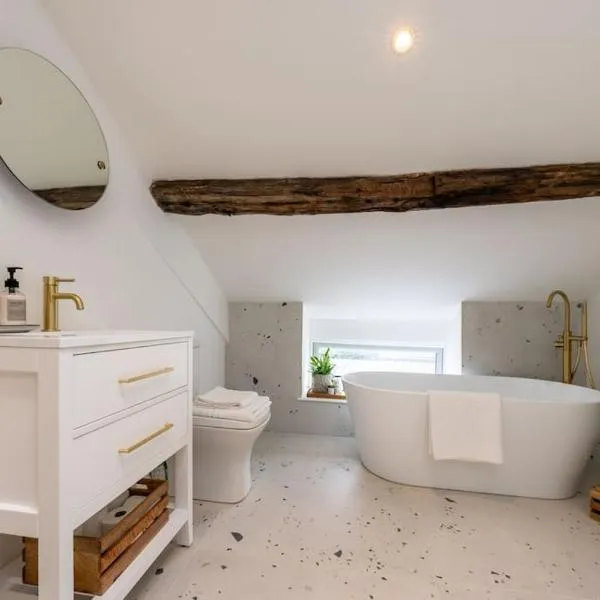 Stylish, comfortable, convenient!, hotel en Bala