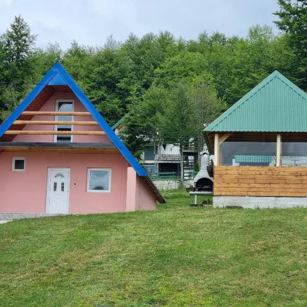 Bungalow in Mountain, hotel in Žabljak