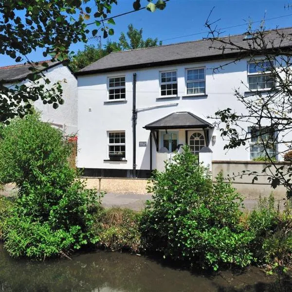 Lyme Regis में, होटल River Lym Cottage