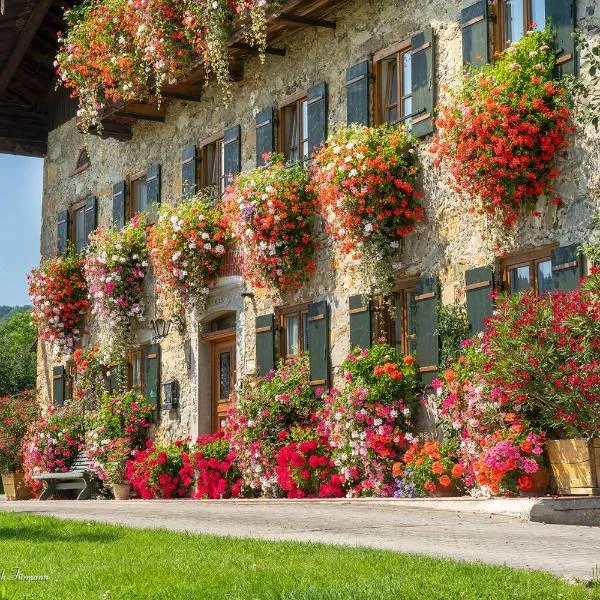 Bachtelhuber-Hof, hotel v destinaci Teisendorf