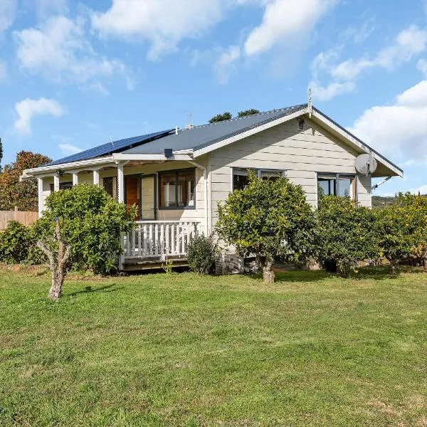 Enchanted Retreat - Kerikeri Holiday Home, hotel u gradu Kerikeri