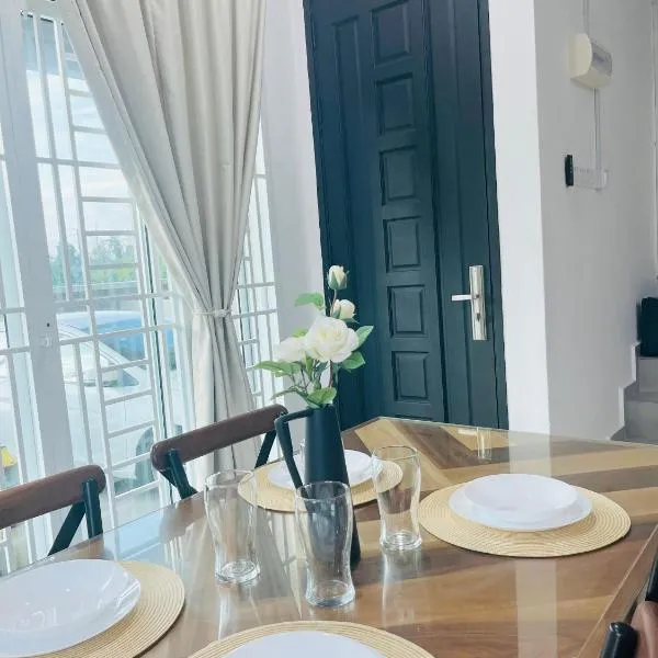 Anjung Rindu Homestay (Kuala Terengganu, UMT, UniSZA), hotel in Kuala Terengganu