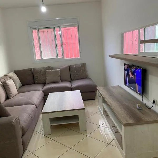 Appartement à Louer entre Tetouan et Martil, готель у місті Тетуан