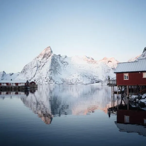 Reinefjorden Sjøhus, hotel in Reine