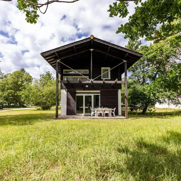 Marina de Talaris, Lacanau, villa、ラカノーのホテル