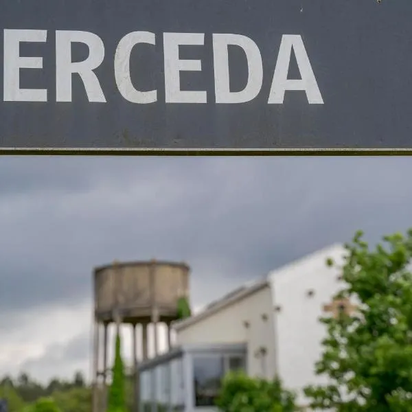 Albergue de Cerceda, hotel in Cerceda