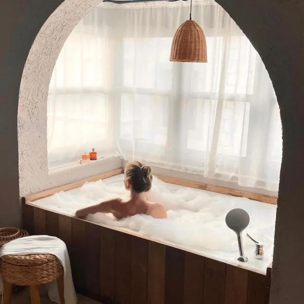 GAIA Alaçatı Bazaar, hotel in Alaçatı