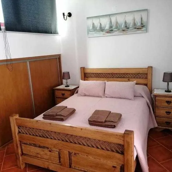 Di&Ana II - Alojamento Vila Viçosa, hotelli kohteessa Vila Viçosa