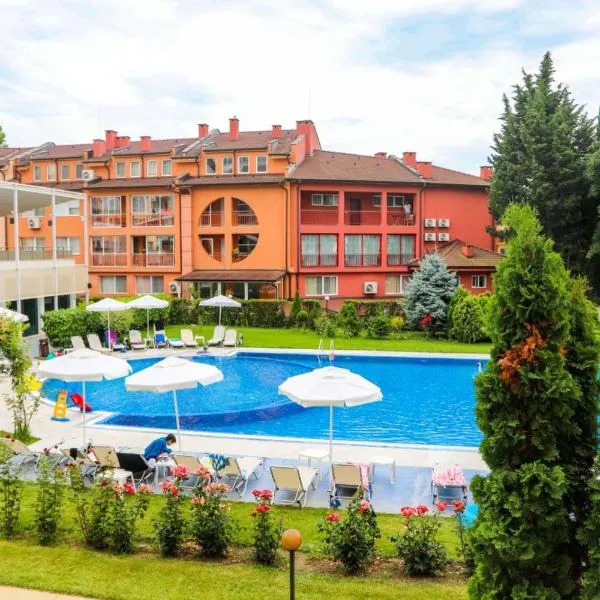 Luxury First Line apartment with pool by the sea, hotel in Nesebar
