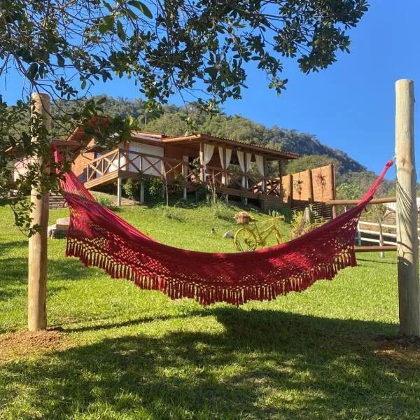 Cabana Dois Amores. Destino romântico., hotelli kohteessa Alfredo Wagner