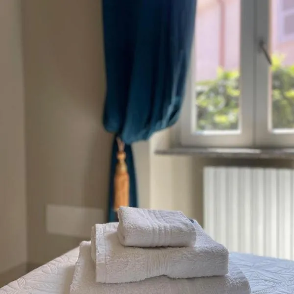 B&B Licia Home, hotel v destinaci Voghera